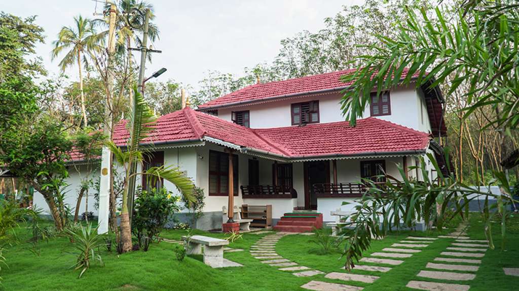 A Complete Guide to Choosing the Perfect Homestay in Kerala